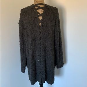 Evereve super soft dark grey pocketed cardigan
